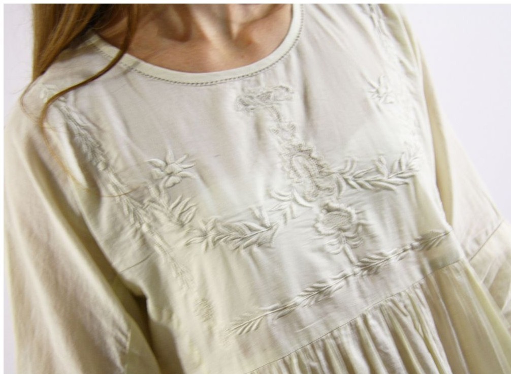 Gat rimon robe sales