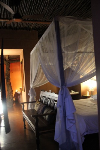 okahirongo elephant lodge,okahirongo elephant lodge namibia,namibia,namibie,road trip en namibie,travel,luxury lodges namibia,lodge de luxe namibie,africa,kunene river,le figaro magazine,la namibie avec chauffeur le figaro magazine,frédéric taddeï