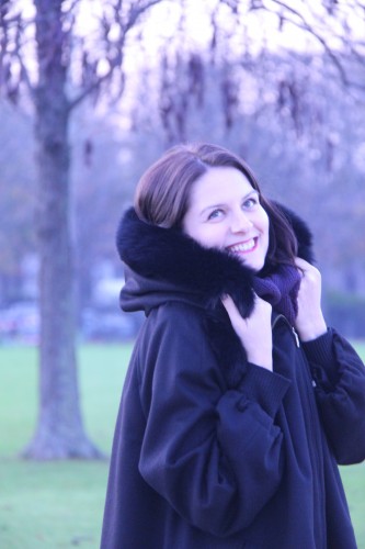 emmaüs,shopping,shopping emmaüs,max mara,cape max mara,bon plan mode,lana del rey,playing video games,playing video games lana del rey,jardin des tuileries,paris,céline,maroquinerie céline,sac orlov céline,karine arabian,boots karine arabian