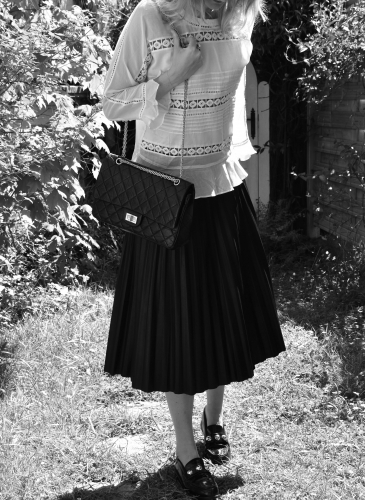 magali pascal,garcia jeans,pleated skirt,jupe plissée cuir,blog mode,vanessa bruno,isabel marant,2.55 chanel