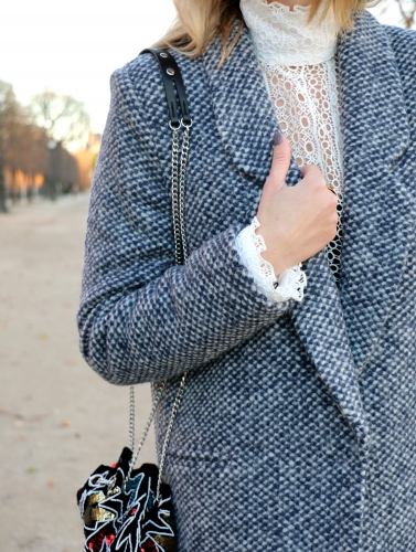 on parle de vous,manteau on parle de vous,manteau déesse on parle de vous,paige denim,zara,chapeau zara,roseanna,blouse guipure,blouse guipure roseanna,alona isabel marant,boots alona isabel marant,top guipure,galvin roseanna,top guipure galvin roseanna