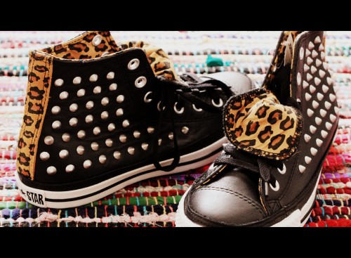 converse all star leather hi black stud leopard exclusive office,office uk,converse,converse all star leather hi black stud leopard,london,shopping,blog mode,blog voyages,shopping à londres,converses à clous,converses léopard,converse léopard et clous