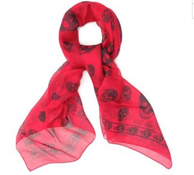 skull scarf alexander mcqueen,alexander mcqueen,london,londres,london shopping,shopping à londres,bon plan mode,paris,skull scarves,skull pashmina,écharpe tête de mort,fashion