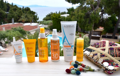 solaires,blog beauté,crème solaire anti rides visage clarins,crème solaire korres,crème solaire a-derma,a-derma protect ah lait réparateur après-soleil,spray solaire huile embellissante  clarins,crème solaire anti-rides haute protection clarins,soin après soleil réparateur visage et décolleté clarins,après soleil,protect ac - spf 50+  a-derma protect