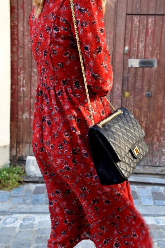 vernis rouge puissant chanel,blog mode,isabel marant,isabel marant étoile,chanel,2.55 chanel,ba&sh,robe galvin ba&sh