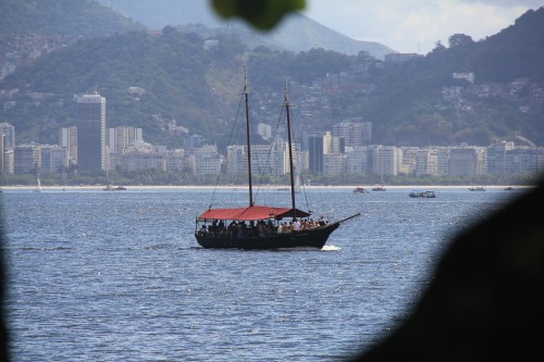 cidade maravilhosa,santa teresa,rio de janeiro,lapa,où se loger à rio,voyage,blog de voyages,brésil,casa de gente,casa de gente rio de janeiro,ipanema,copacabana,cristo redentor,museu de belas artes rio,modigliani imagens de uma vida,os ximenes lapa,catedral metropolitana rio,biblioteca publica rio,confeitaria colombo rio,theatro municipal,tijuca,os ximenes rio,corcovado,pan de azucar,pao de azucar,niteroi,copacabana palace,fasano rio de janeiro,museu de arte contemporânea de niterói — mac,bar astor,bar astor rio de janeiro,rio dans les pas de tasha de vasconcelos figaro madame