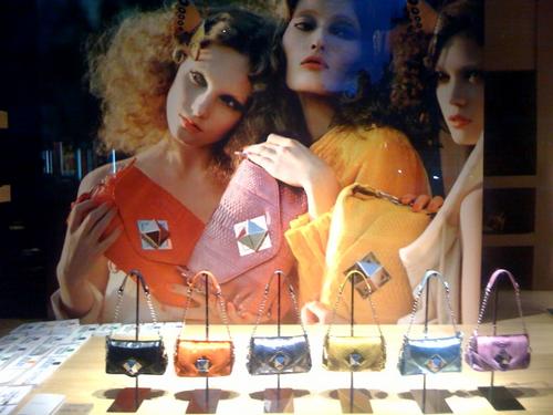 vitrine2-copie-1.jpg