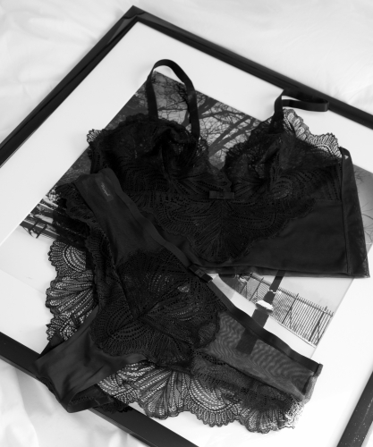 blog mode,triumph lingerie,iconic essence triumph lingerie,iconic essence