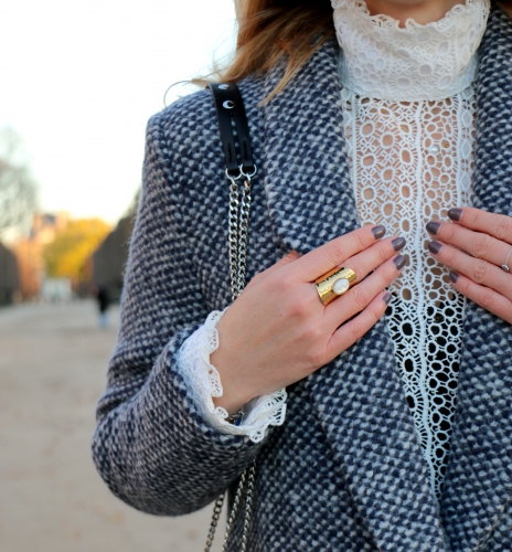 on parle de vous,manteau on parle de vous,manteau déesse on parle de vous,paige denim,zara,chapeau zara,roseanna,blouse guipure,blouse guipure roseanna,alona isabel marant,boots alona isabel marant,top guipure,galvin roseanna,top guipure galvin roseanna